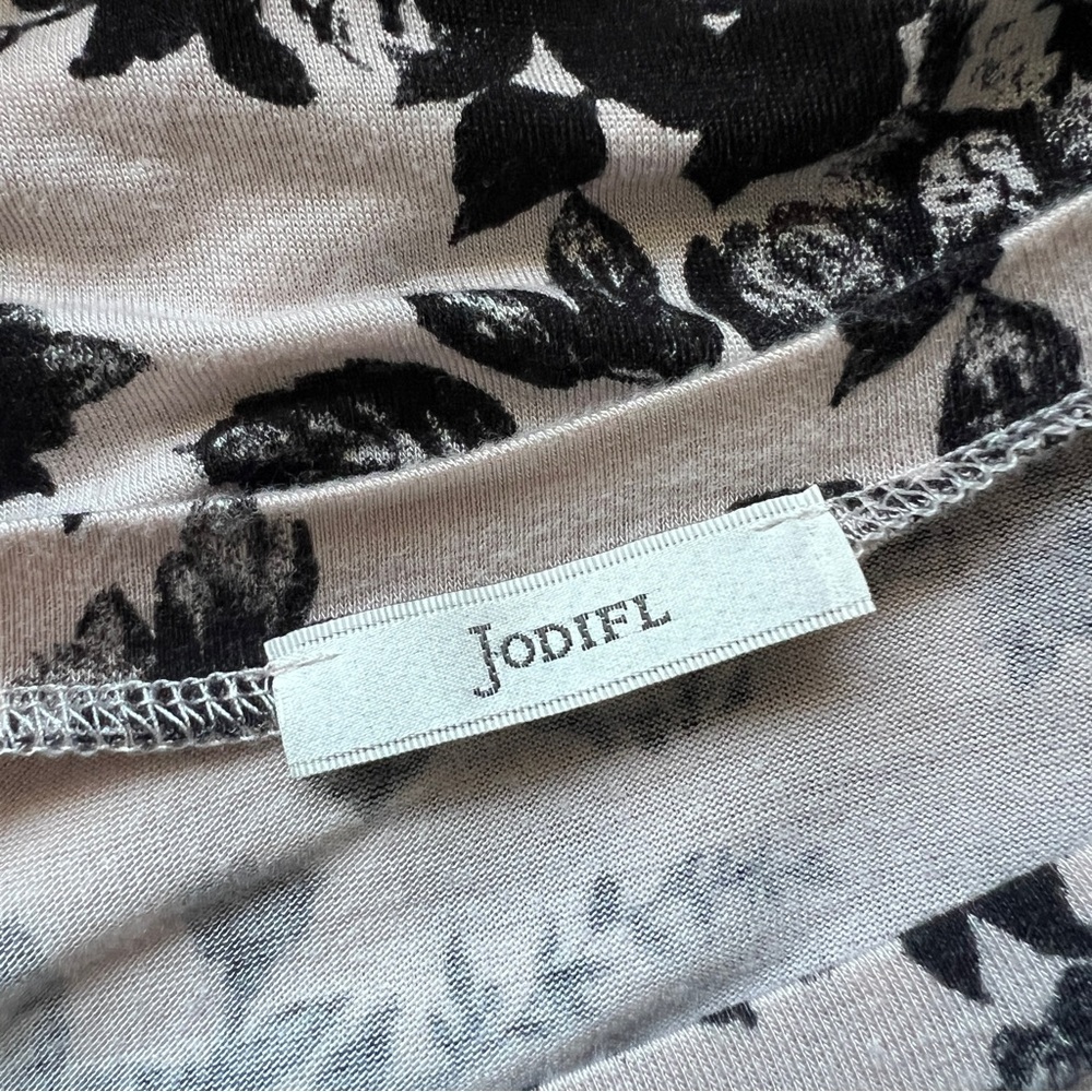 Jodifl Rose Knot Front Long Sleeve Knit Shirt - Picture 5 of 6